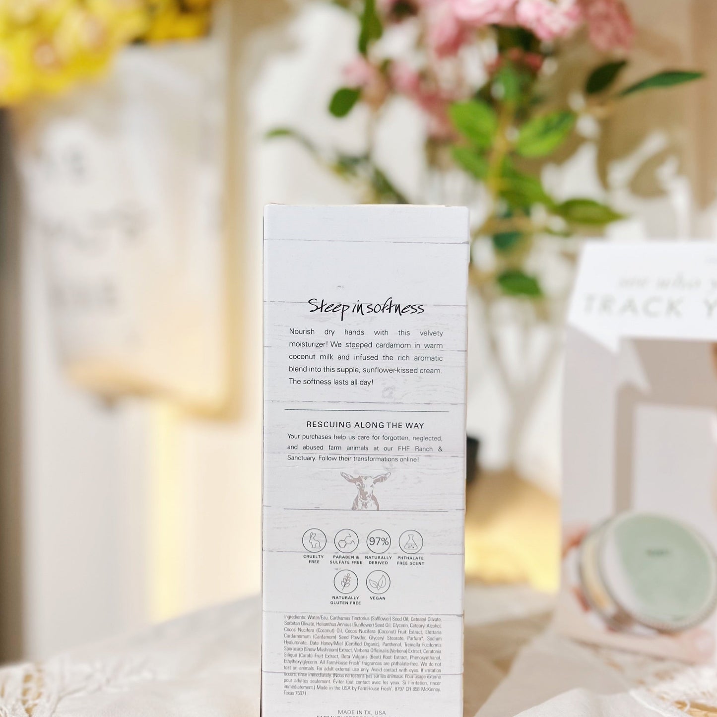 Honey Chai Steeped Milk Lotion - Room and Porch