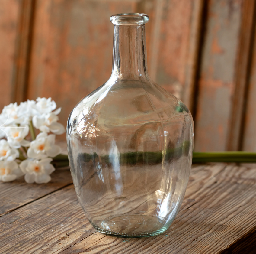 Medium Carafe Vase