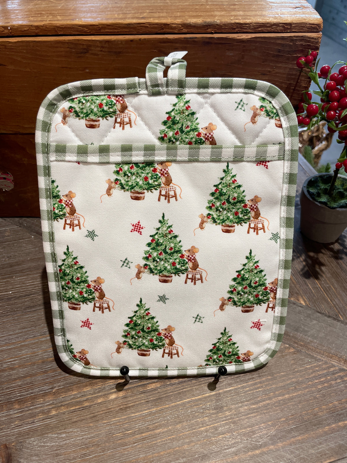 Twas' the Mouse Before Christmas Pocket Oven Mitt