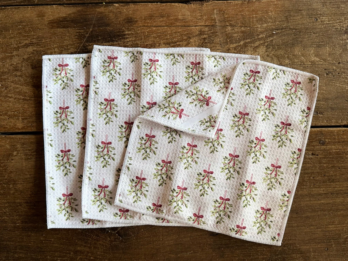 Mistletoe Kisses - 2 Sided - Set of 3 Dishcloths