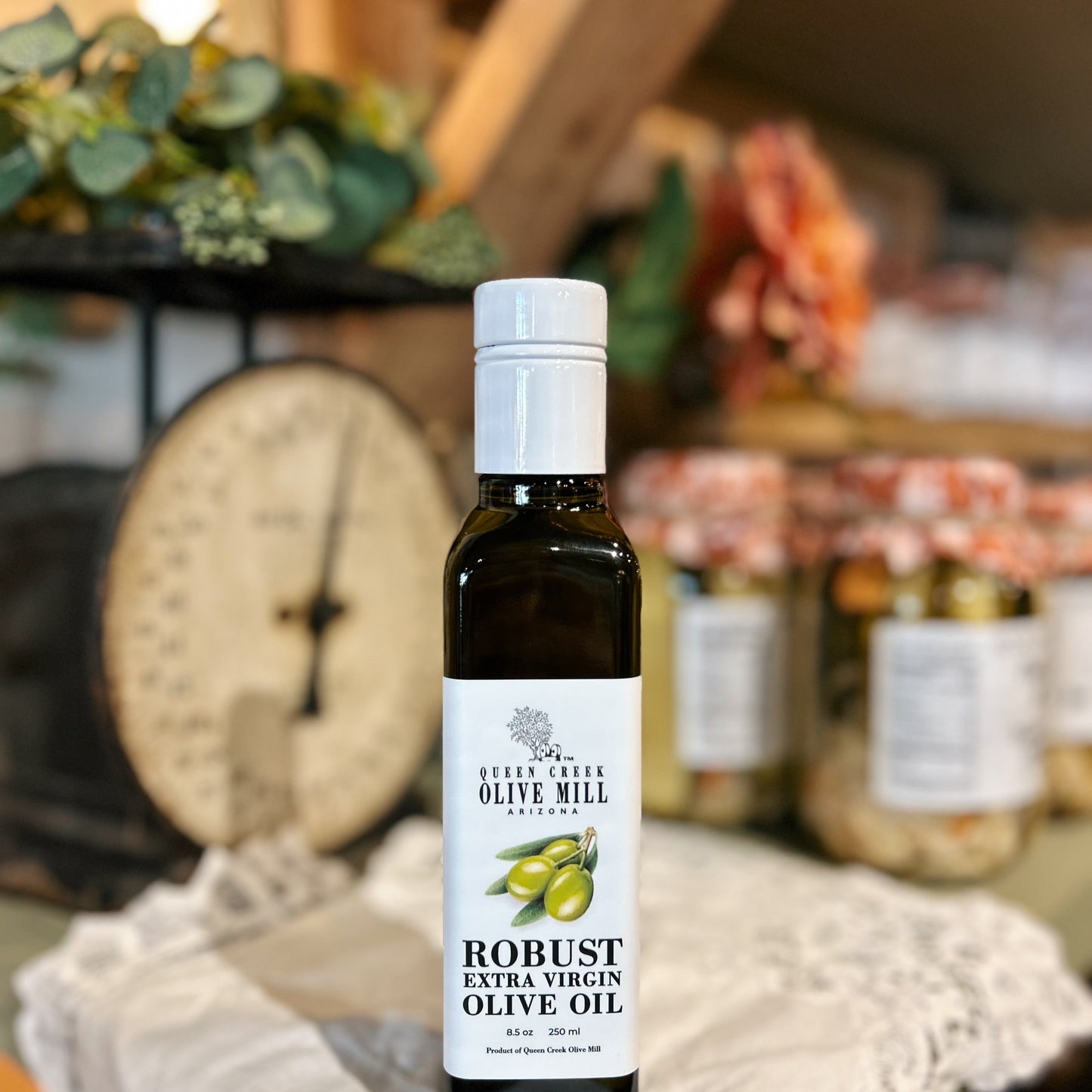 Robust Extra Virgin Olive Oil - Room and Porch 