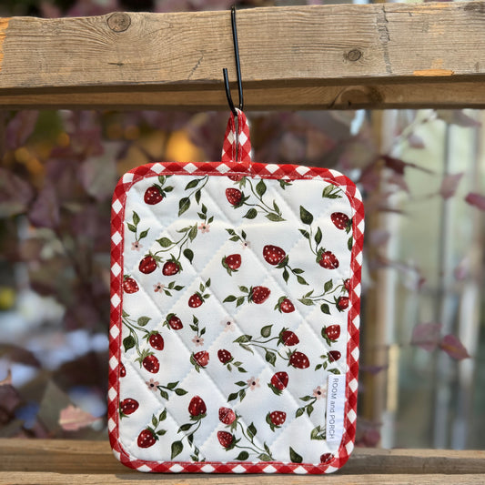 Strawberry Vines Pocket Oven Mitt