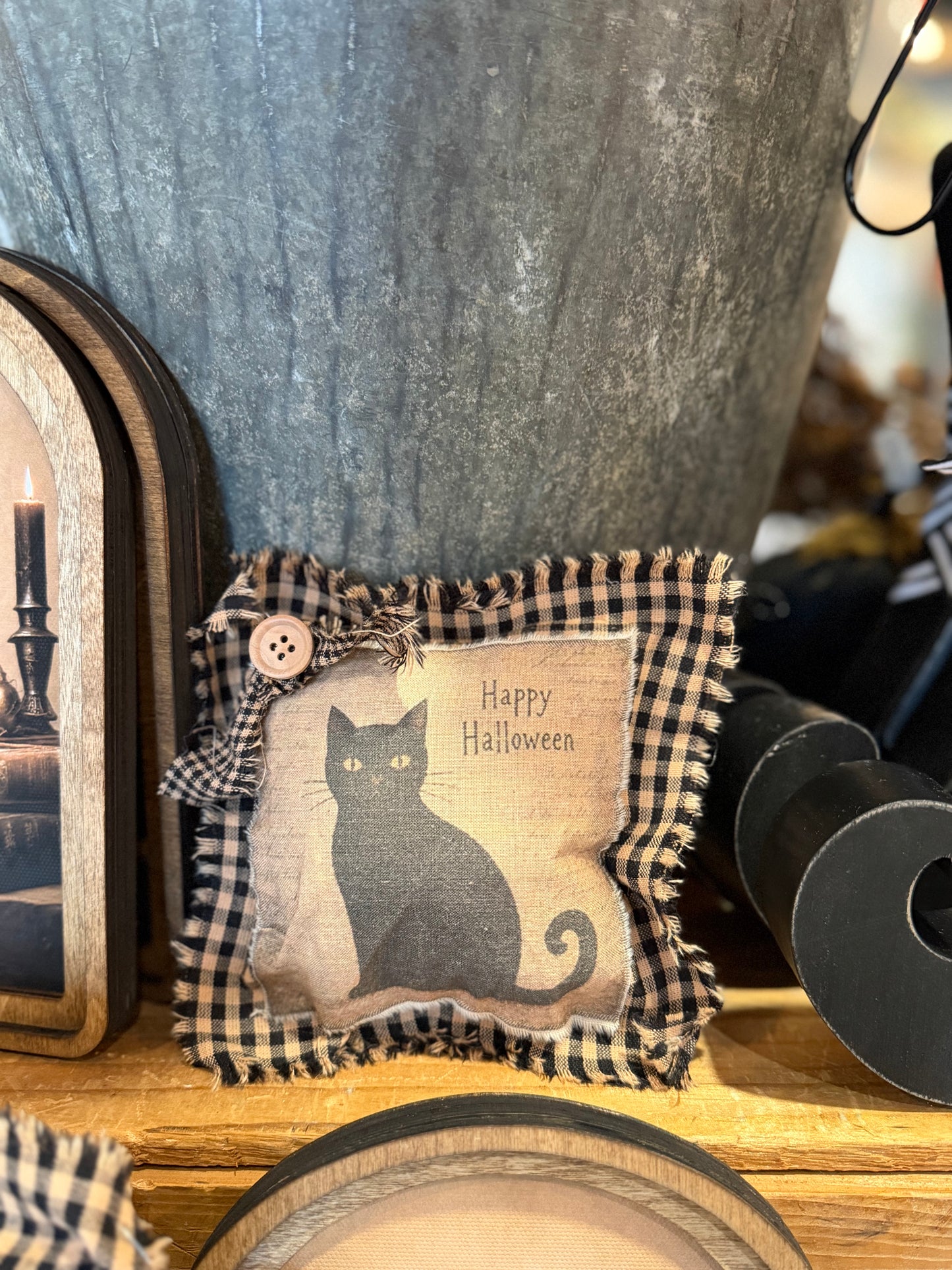 Shanda's Handmade Vintage Pillows & Pocket Pillows - Room and Porch 