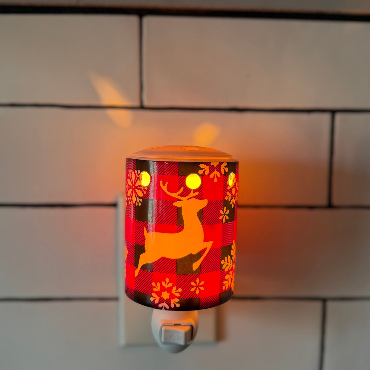 Reindeer Games Pluggable Warmer