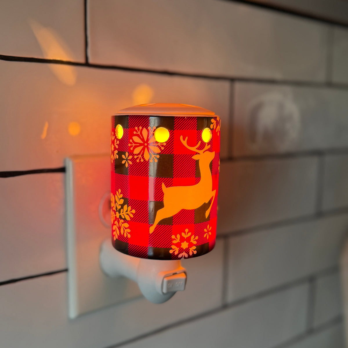 Reindeer Games Pluggable Warmer