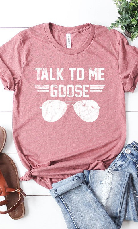 Talk to Me Goose White Ink Graphic Tee – Room and Porch