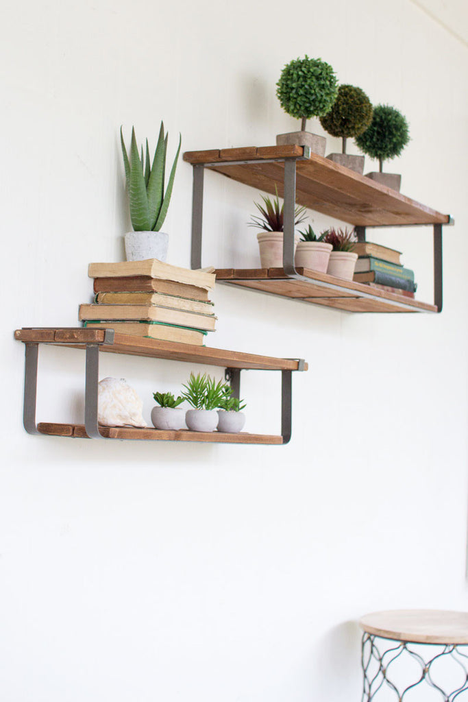 Set of 2 recycled wood and metal shelves