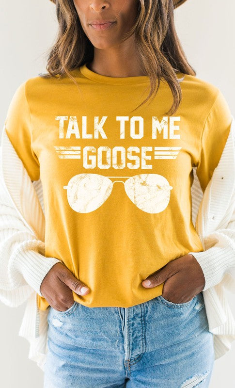 Talk to Me Goose White Ink Graphic Tee – Room and Porch